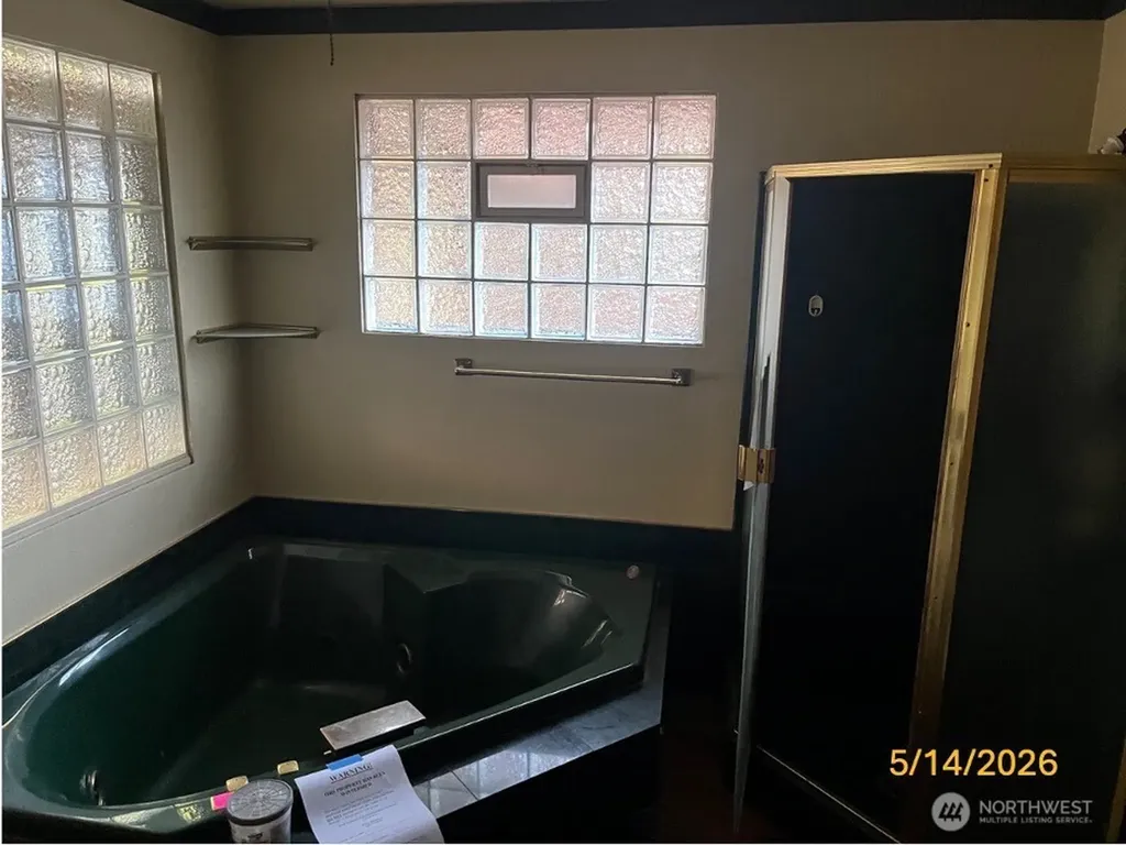 6703 S 120th Street Seattle WA 98178