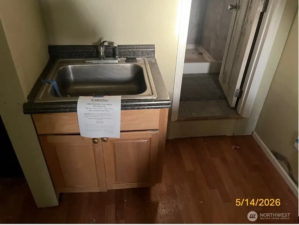 6703 S 120th Street Seattle WA 98178