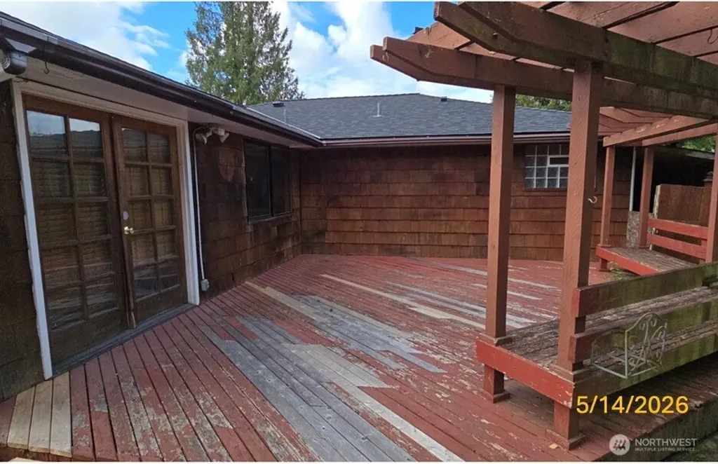 6703 S 120th Street Seattle WA 98178