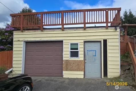 6703 S 120th Street Seattle WA 98178