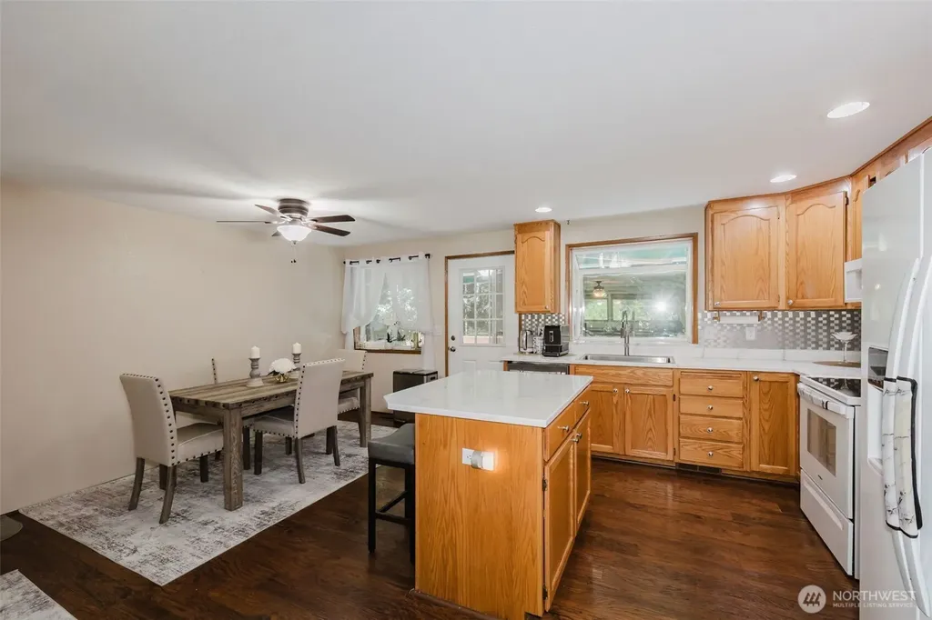 8950 Nels Nelson Road NW Bremerton WA 98311