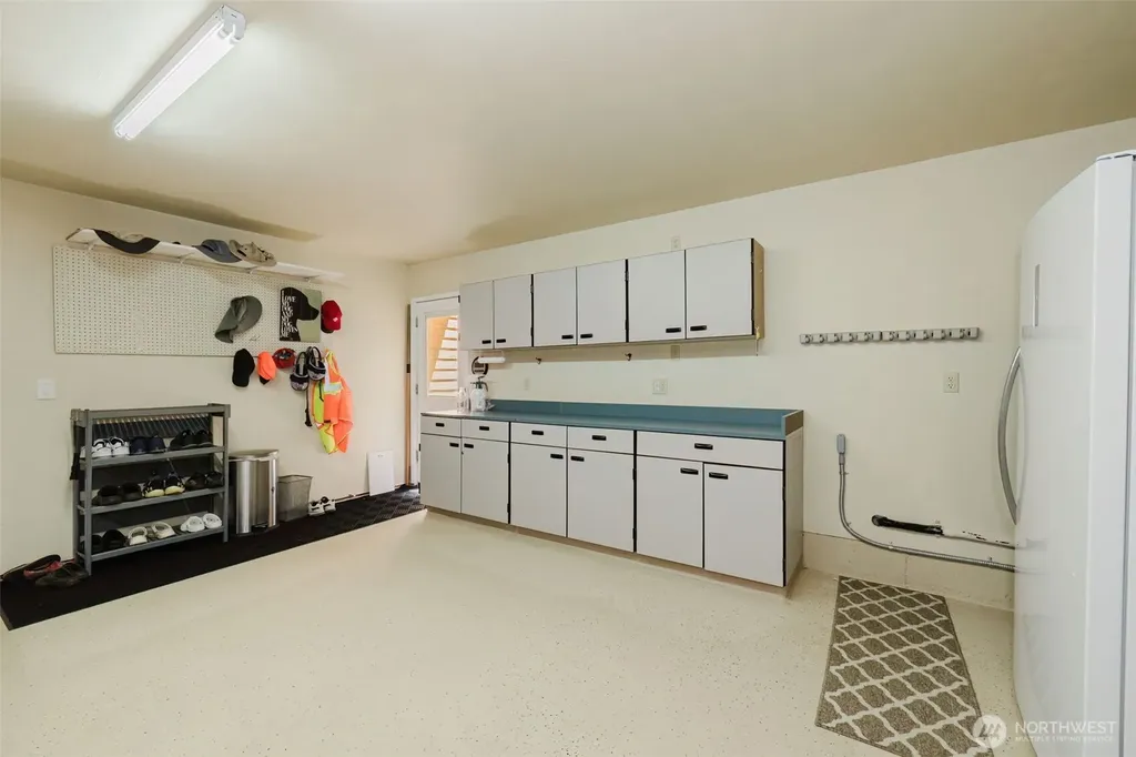 8950 Nels Nelson Road NW Bremerton WA 98311