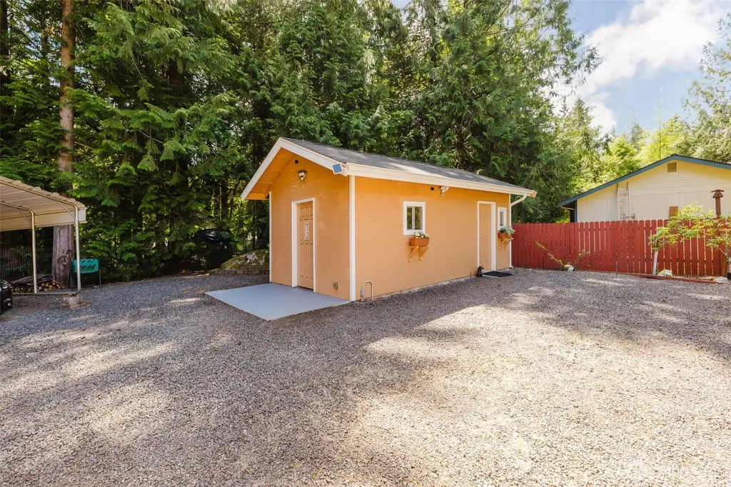 8950 Nels Nelson Road NW Bremerton WA 98311