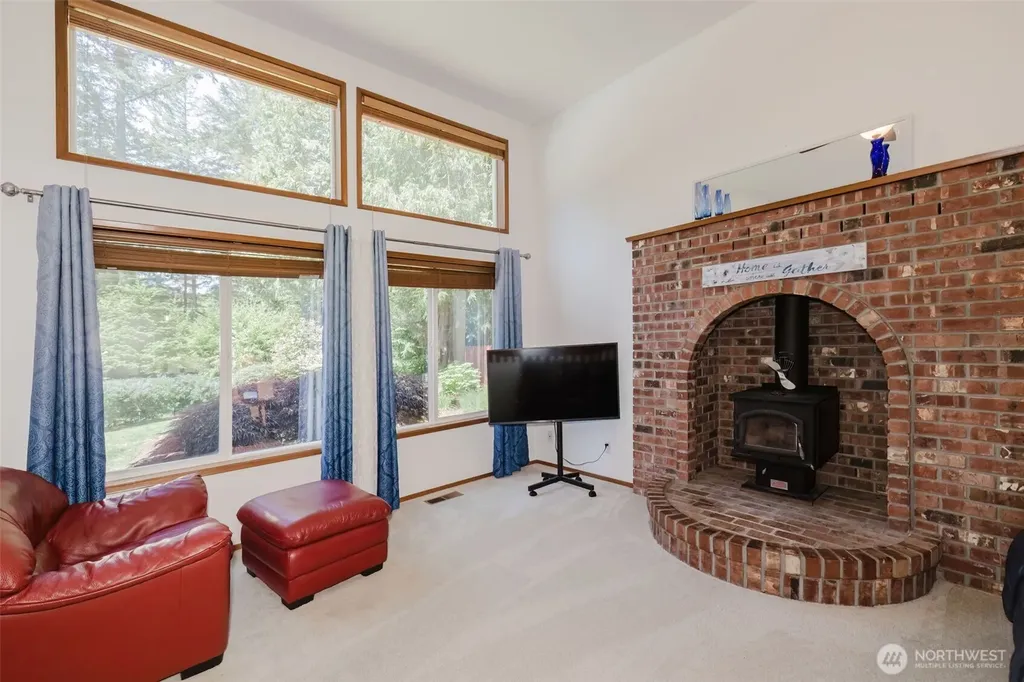 8950 Nels Nelson Road NW Bremerton WA 98311