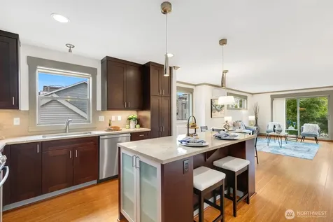4840 40th Avenue SW Seattle WA 98116