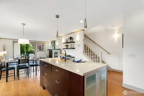 4840 40th Avenue SW Seattle WA 98116