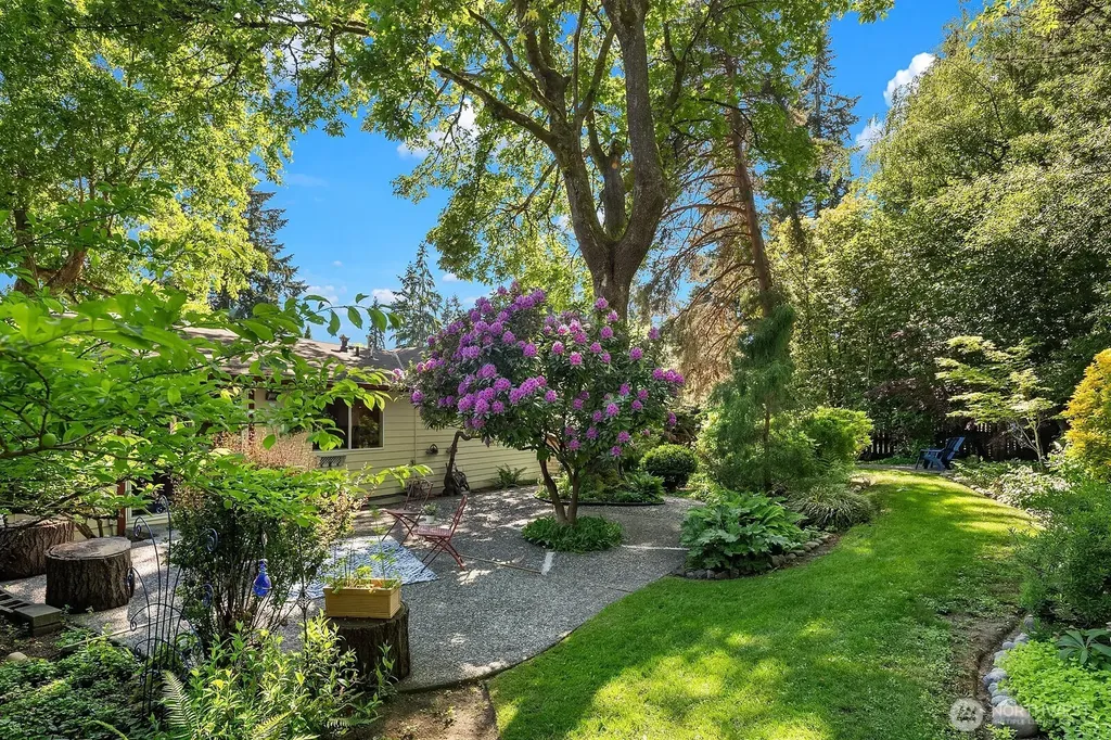200 154th Place SE Bellevue WA 98007