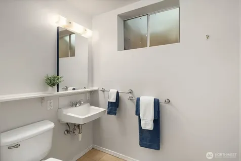 200 154th Place SE Bellevue WA 98007