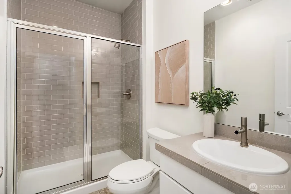 1270 Pine Crest Circle NE Issaquah WA 98029