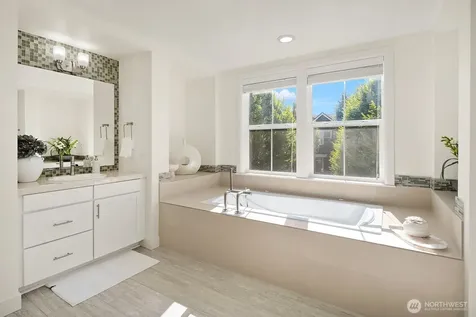 1270 Pine Crest Circle NE Issaquah WA 98029