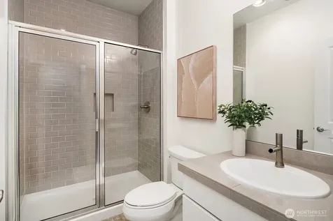 1270 Pine Crest Circle NE Issaquah WA 98029