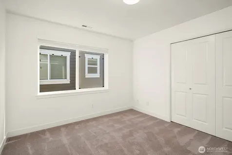 1270 Pine Crest Circle NE Issaquah WA 98029
