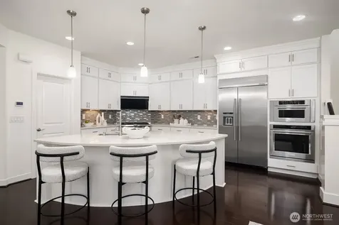 1270 Pine Crest Circle NE Issaquah WA 98029
