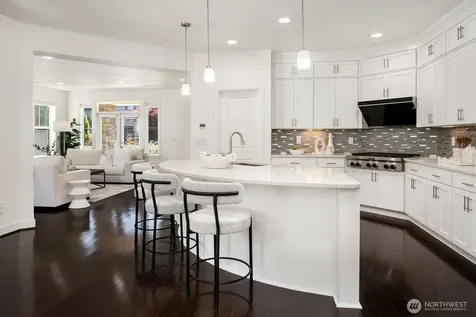 1270 Pine Crest Circle NE Issaquah WA 98029