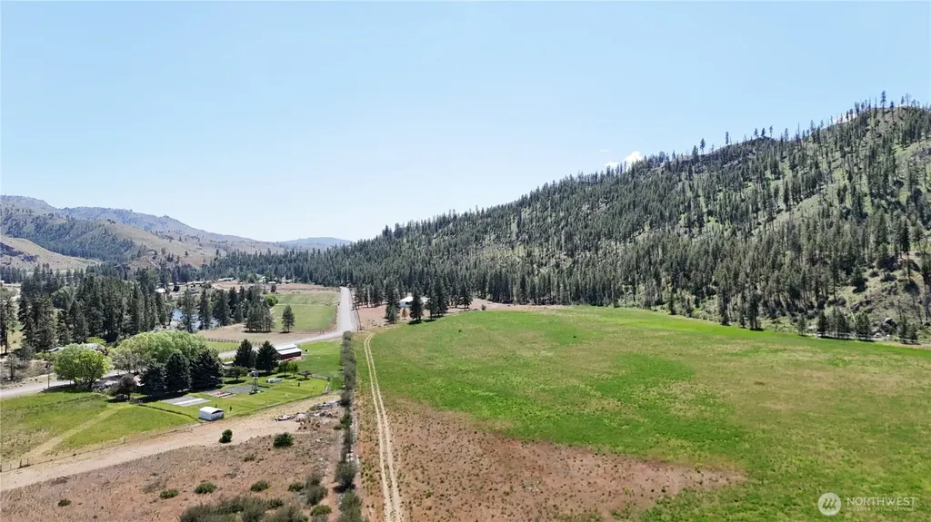 1941 State Route 153 Carlton WA 98814