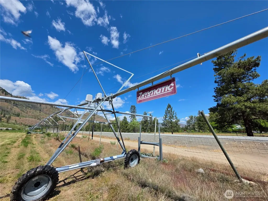 1941 State Route 153 Carlton WA 98814