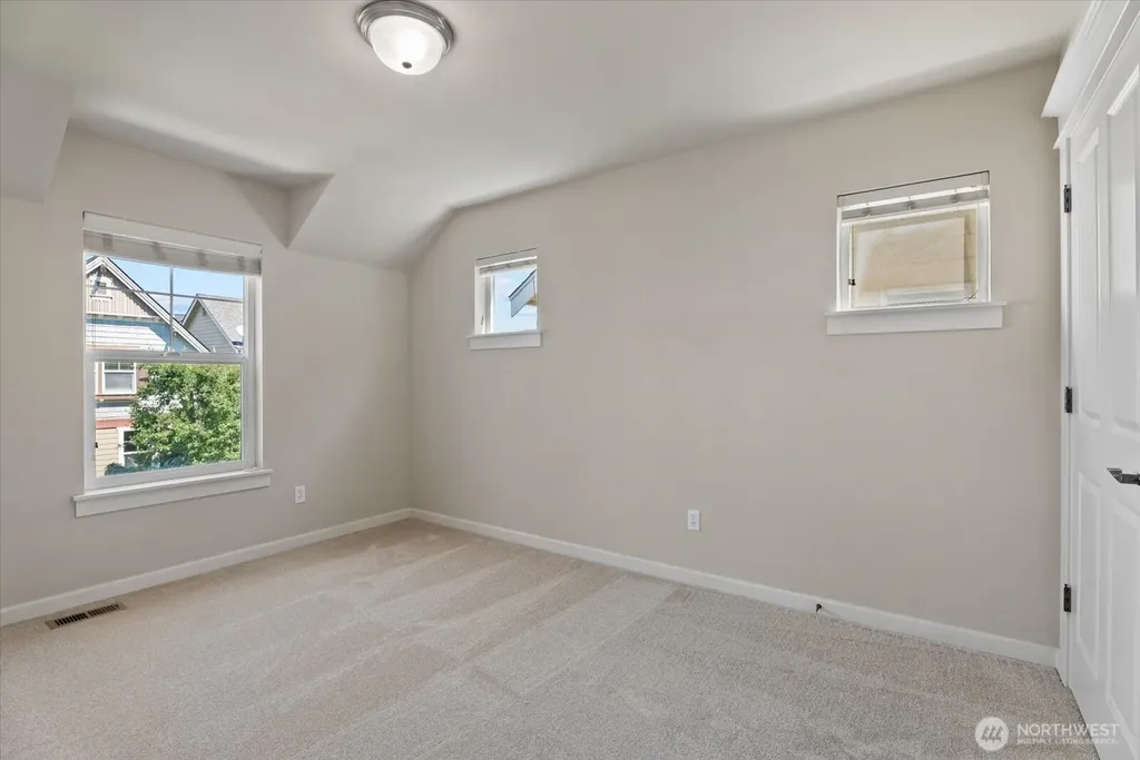 822 235th Place SE Bothell WA 98021