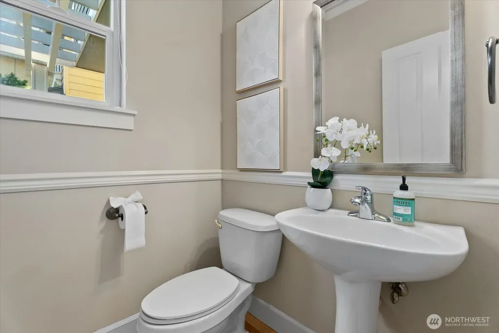 822 235th Place SE Bothell WA 98021