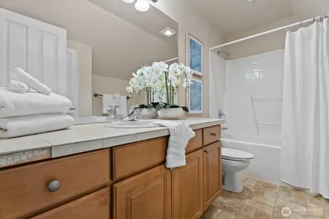 822 235th Place SE Bothell WA 98021