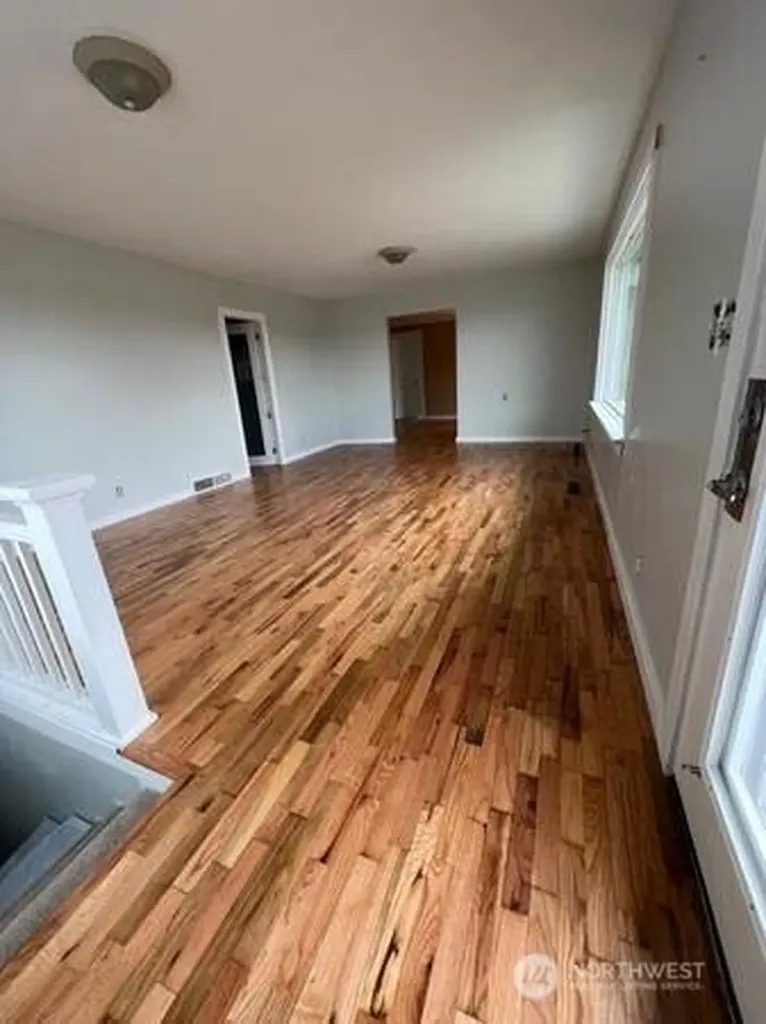 7756 14th Avenue SW Seattle WA 98106