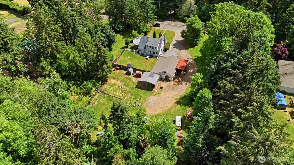 840 11th Avenue Fox Island WA 98333