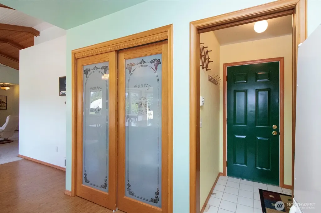 101 Timothy Lane Sequim WA 98382