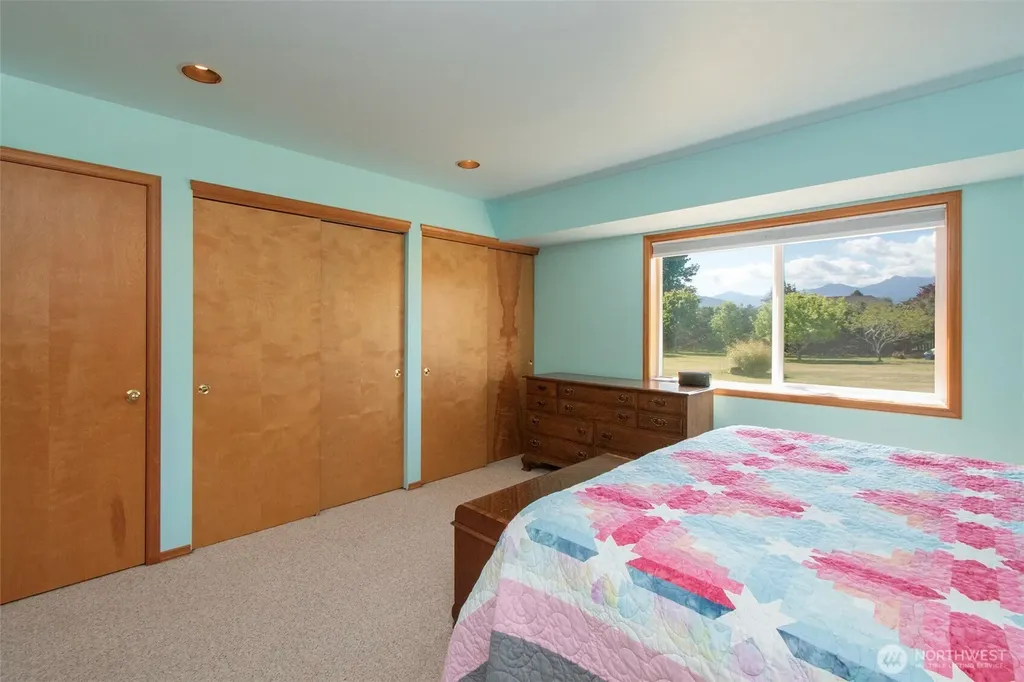 101 Timothy Lane Sequim WA 98382