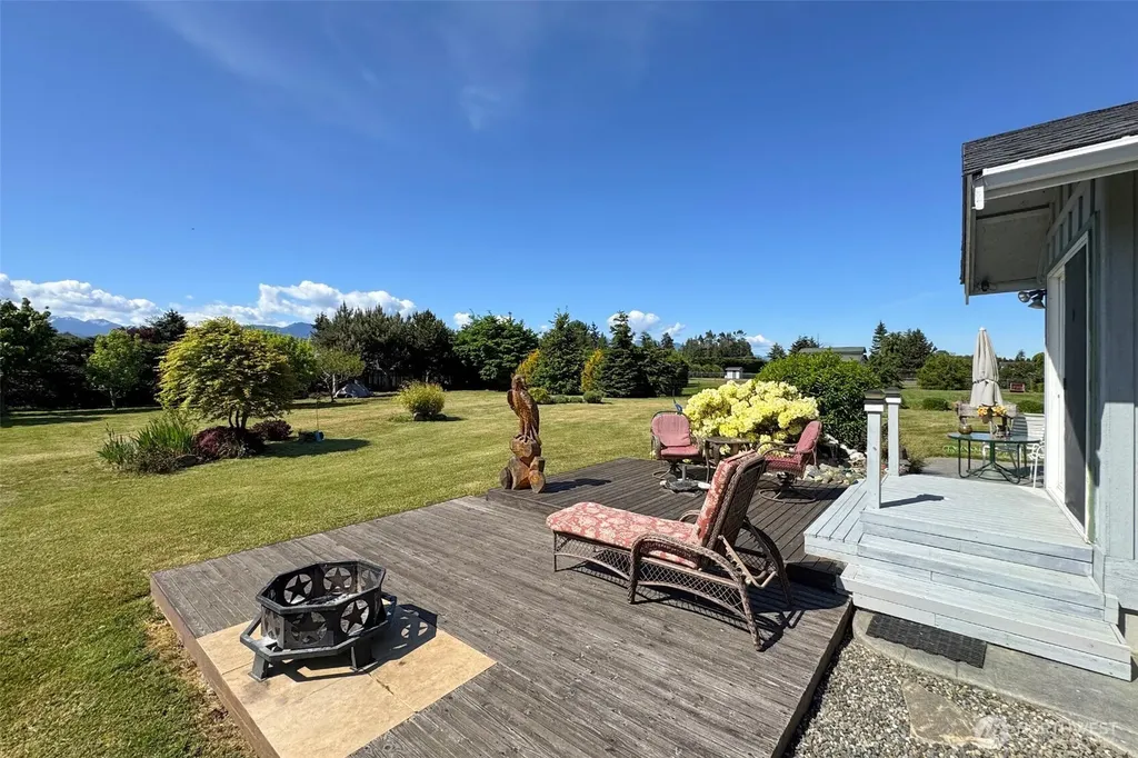 101 Timothy Lane Sequim WA 98382