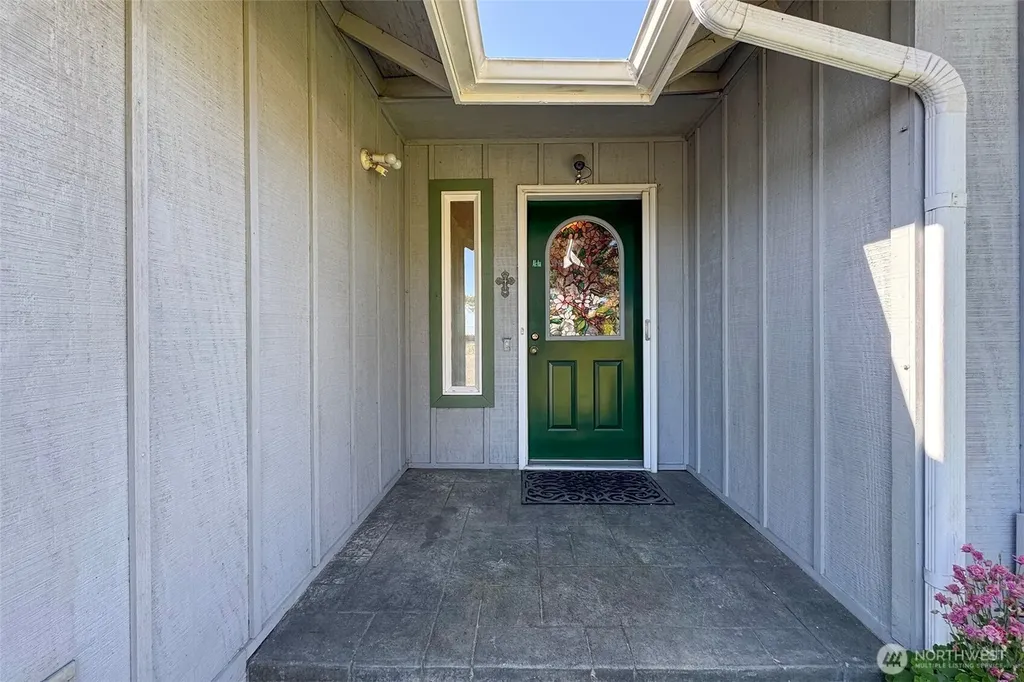 101 Timothy Lane Sequim WA 98382