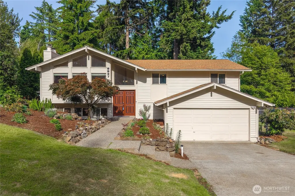 9927 63rd Avenue Ct E Puyallup WA 98373