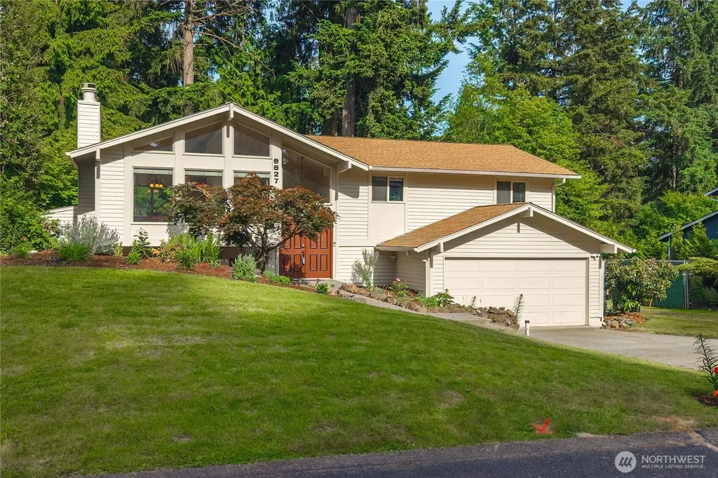 9927 63rd Avenue Ct E Puyallup WA 98373