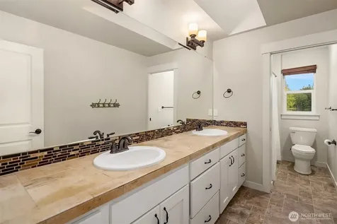 17126 53rd Street SE Snohomish WA 98290