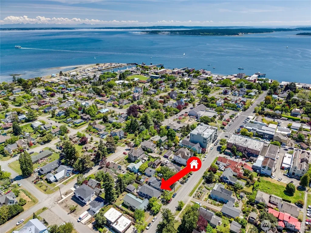 828 Tyler Street Port Townsend WA 98368