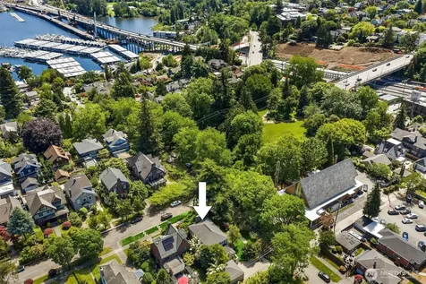 818 E Edgar Street Seattle WA 98102