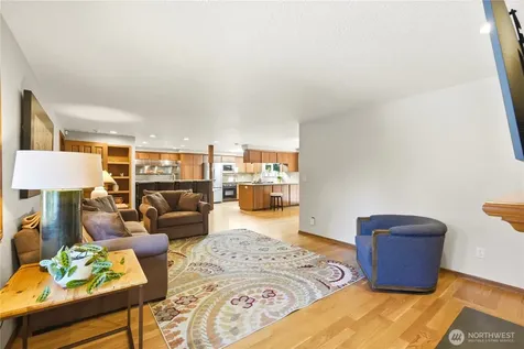 19319 76th Avenue W Lynnwood WA 98036