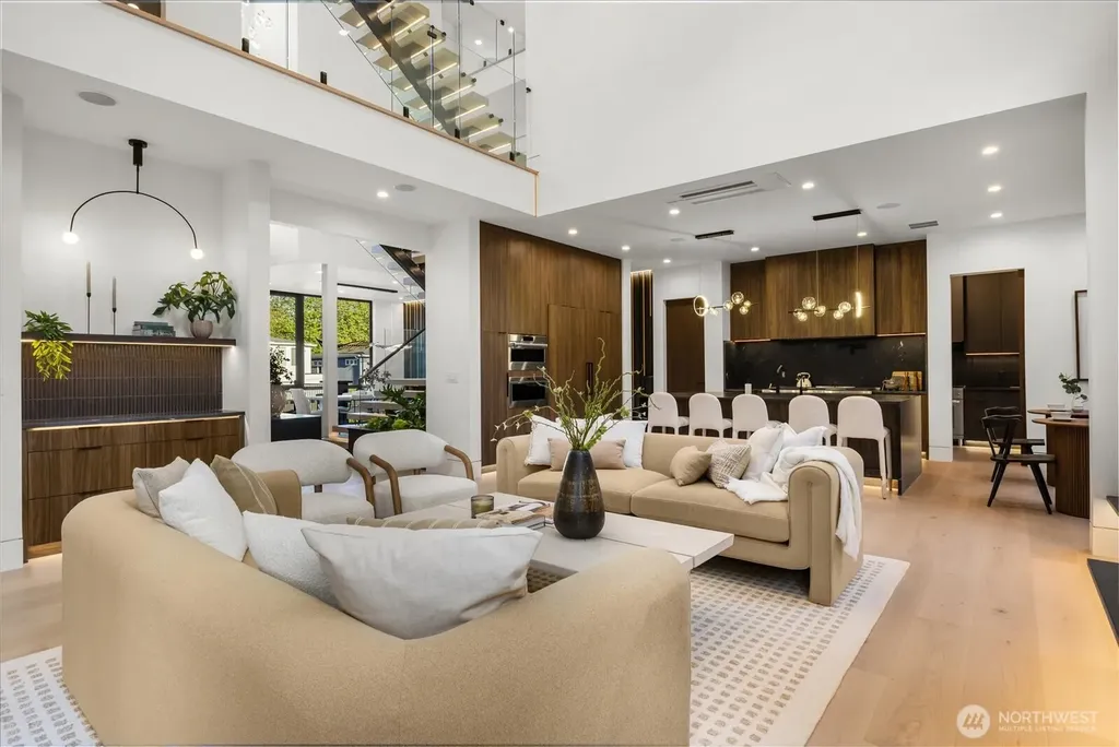 1331 102nd Avenue NE Bellevue WA 98004