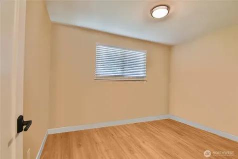 1513 Virginia Avenue Everett WA 98201