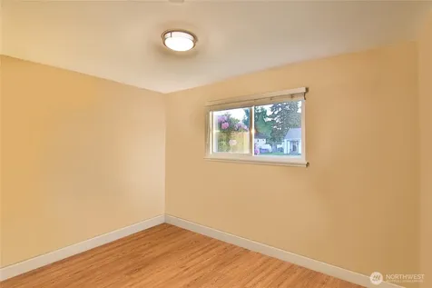 1513 Virginia Avenue Everett WA 98201