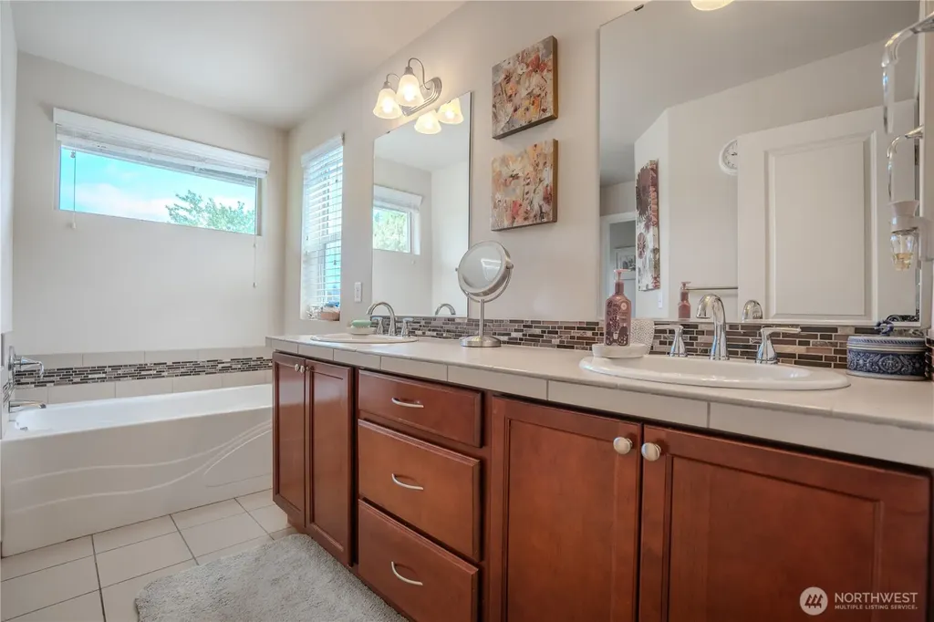 1929 65th Avenue SE Tumwater WA 98501