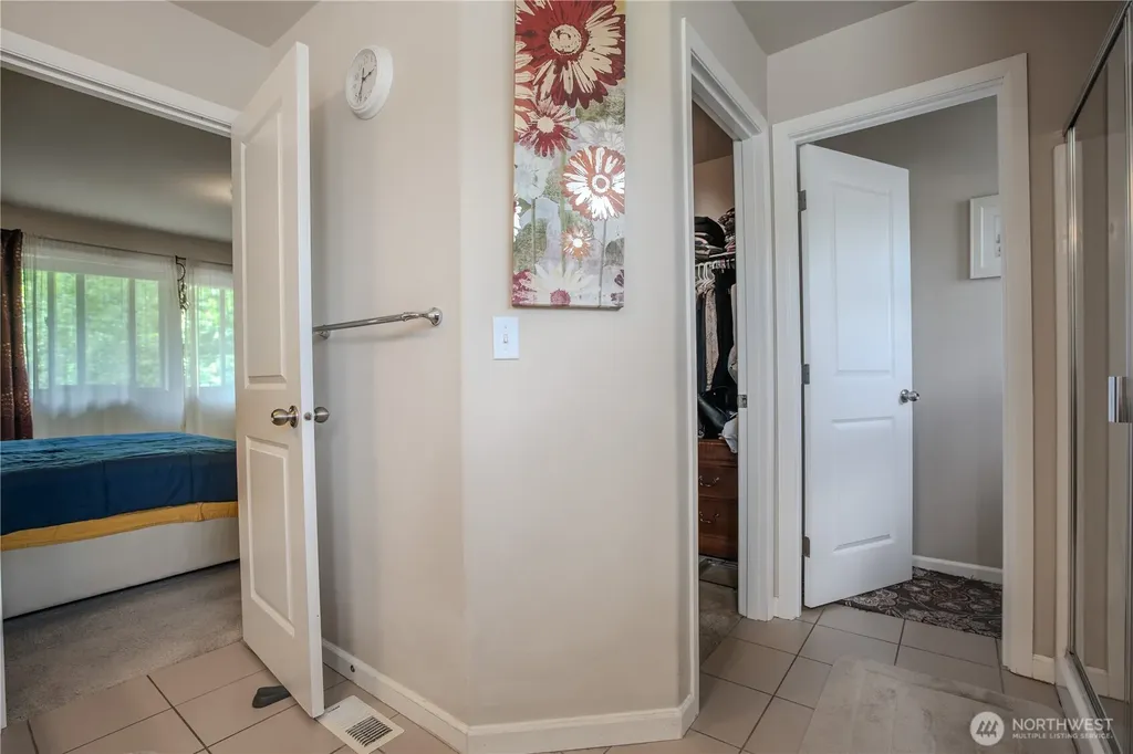 1929 65th Avenue SE Tumwater WA 98501