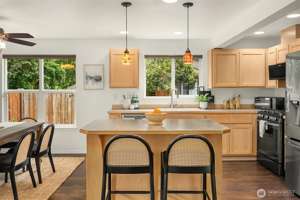 18430 134th Place NE Woodinville WA 98072
