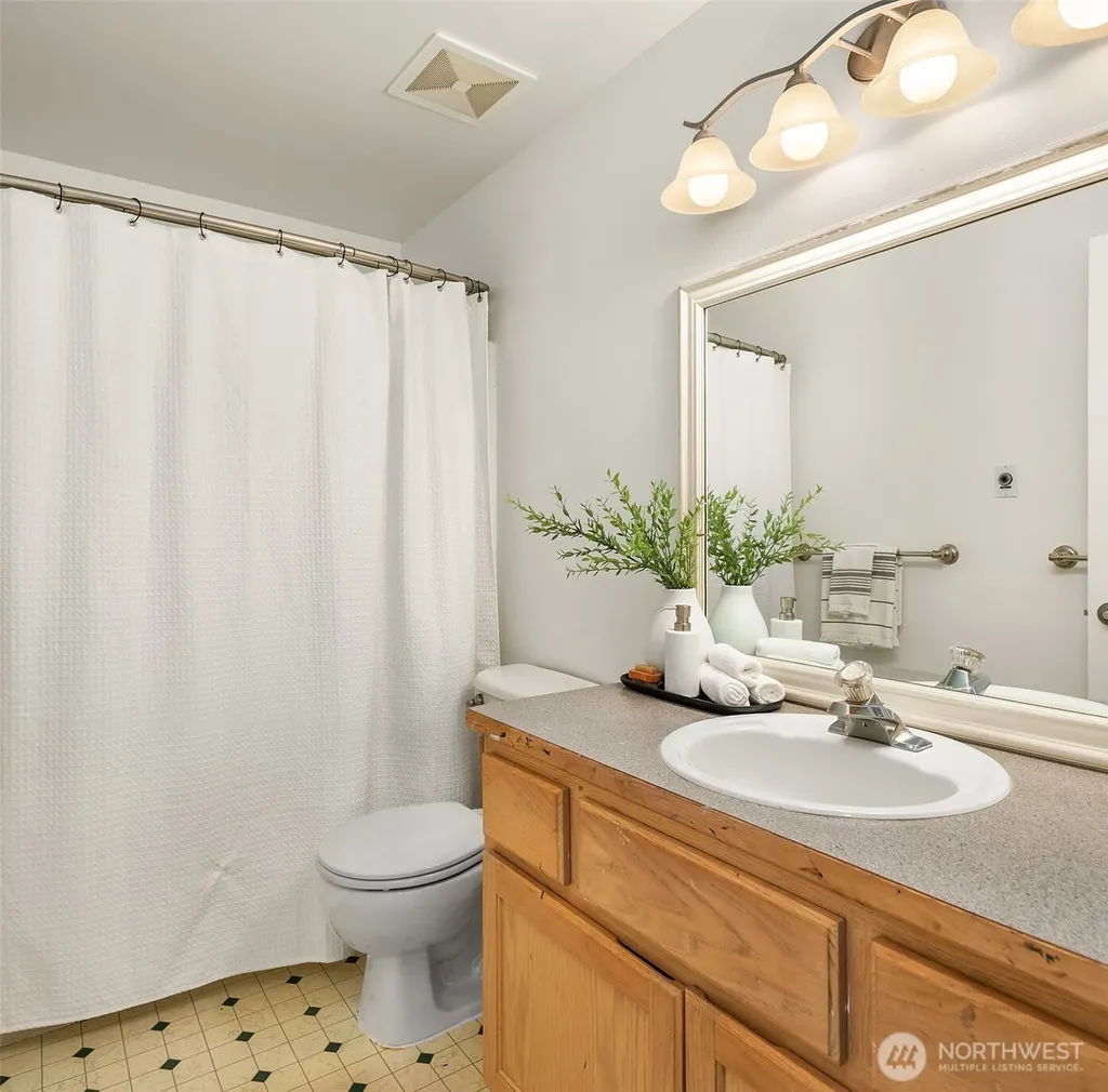 18430 134th Place NE Woodinville WA 98072