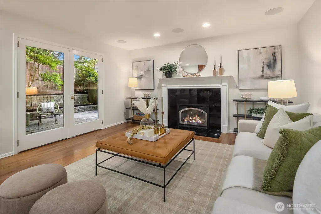 1010 106th Avenue SE Bellevue WA 98004