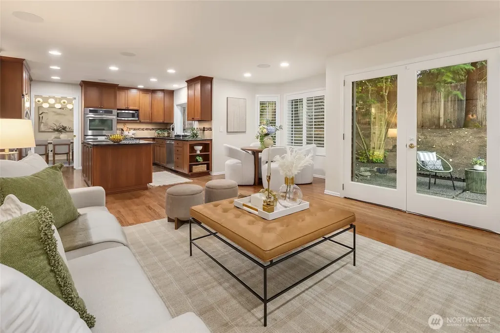 1010 106th Avenue SE Bellevue WA 98004