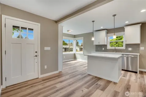 7611 27th Street W Tacoma WA 98466