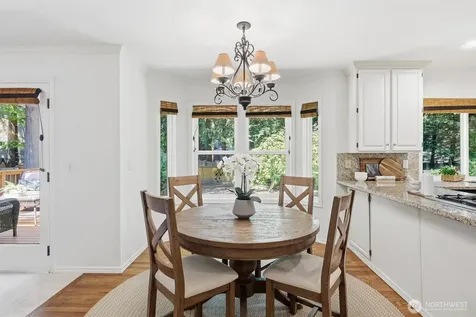 22716 NE 25th Way Sammamish WA 98074