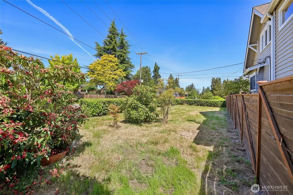 8620 28th Avenue NW Seattle WA 98117