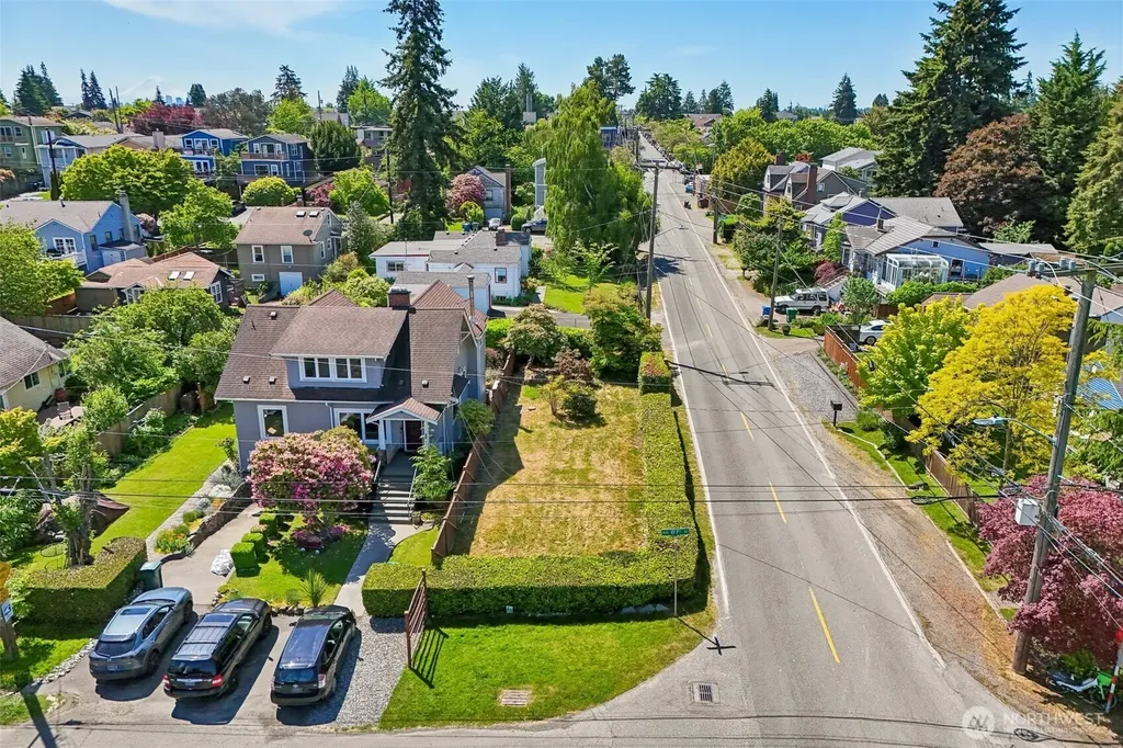 8620 28th Avenue NW Seattle WA 98117