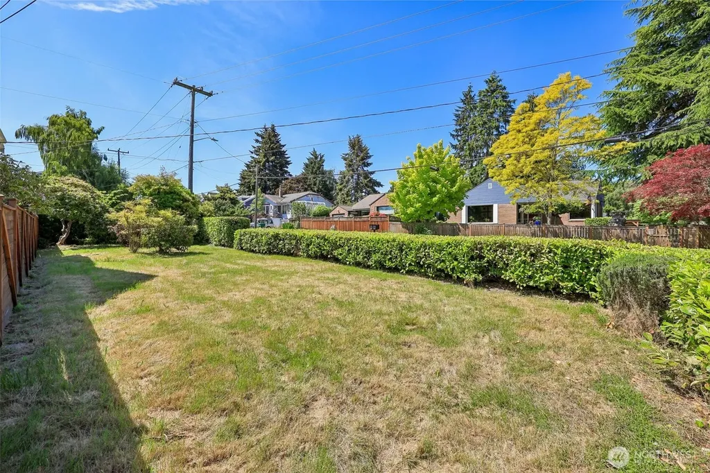8620 28th Avenue NW Seattle WA 98117