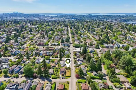 8620 28th Avenue NW Seattle WA 98117